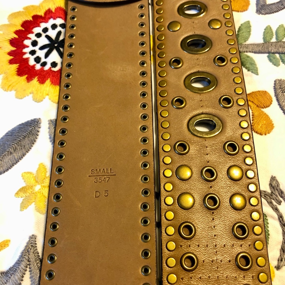 NWT Authentic Coach Studded Belt❣️ - Picture 5 of 8